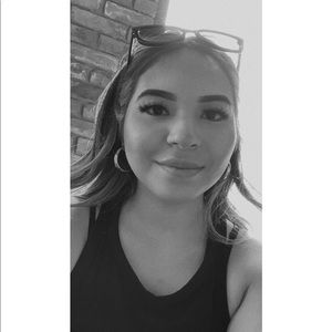 Meet your Posher, Sara
